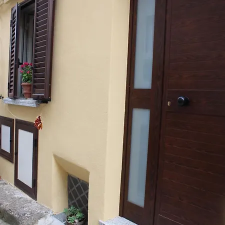 Blue Sea, Vivere Il Mare E La Storia Del Borgo * Santa Caterina dello Ionio