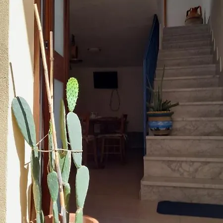 Blue Sea, Vivere Il Mare E La Storia Del Borgo דירה